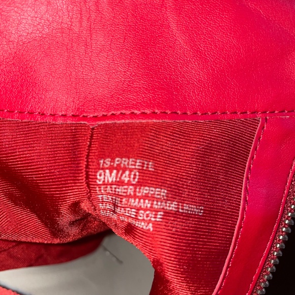 1.STATE Preete Block Heel Booties size 9 / 40 suede red-orange rust - FLAWS - Picture 10 of 10